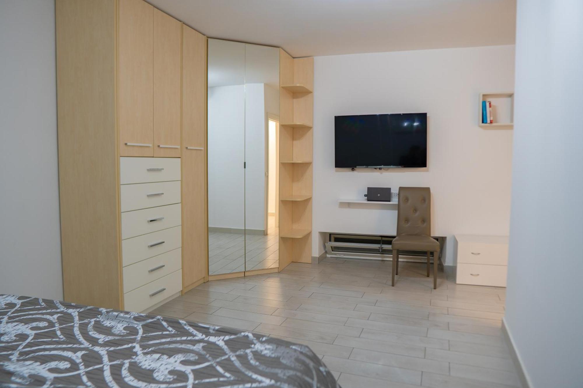 Suite D'Elite Chiaia Neapel Exterior foto